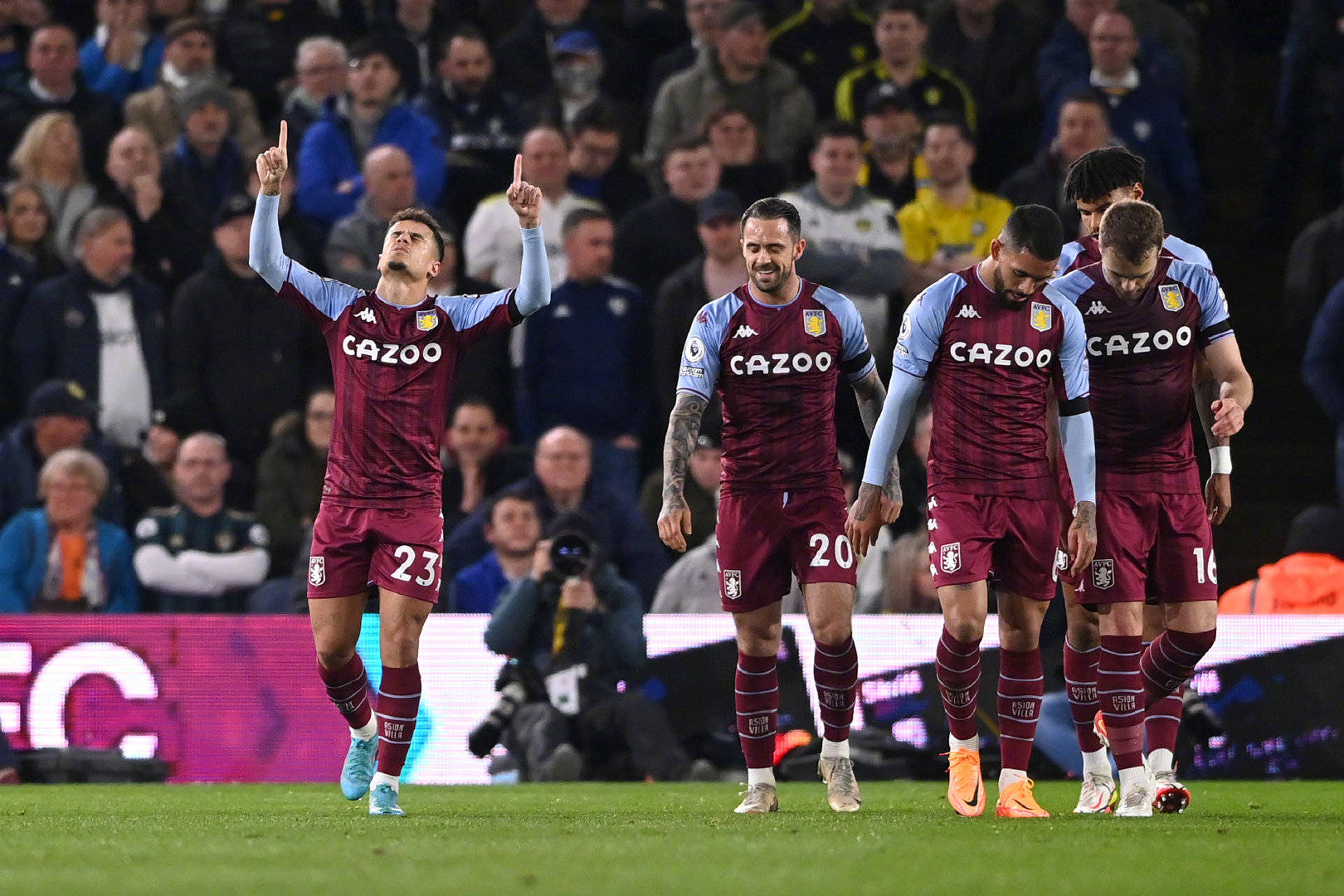 這也使得 這也使得